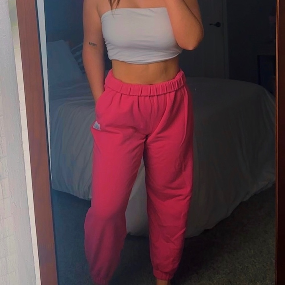 pink hollister sweatpants